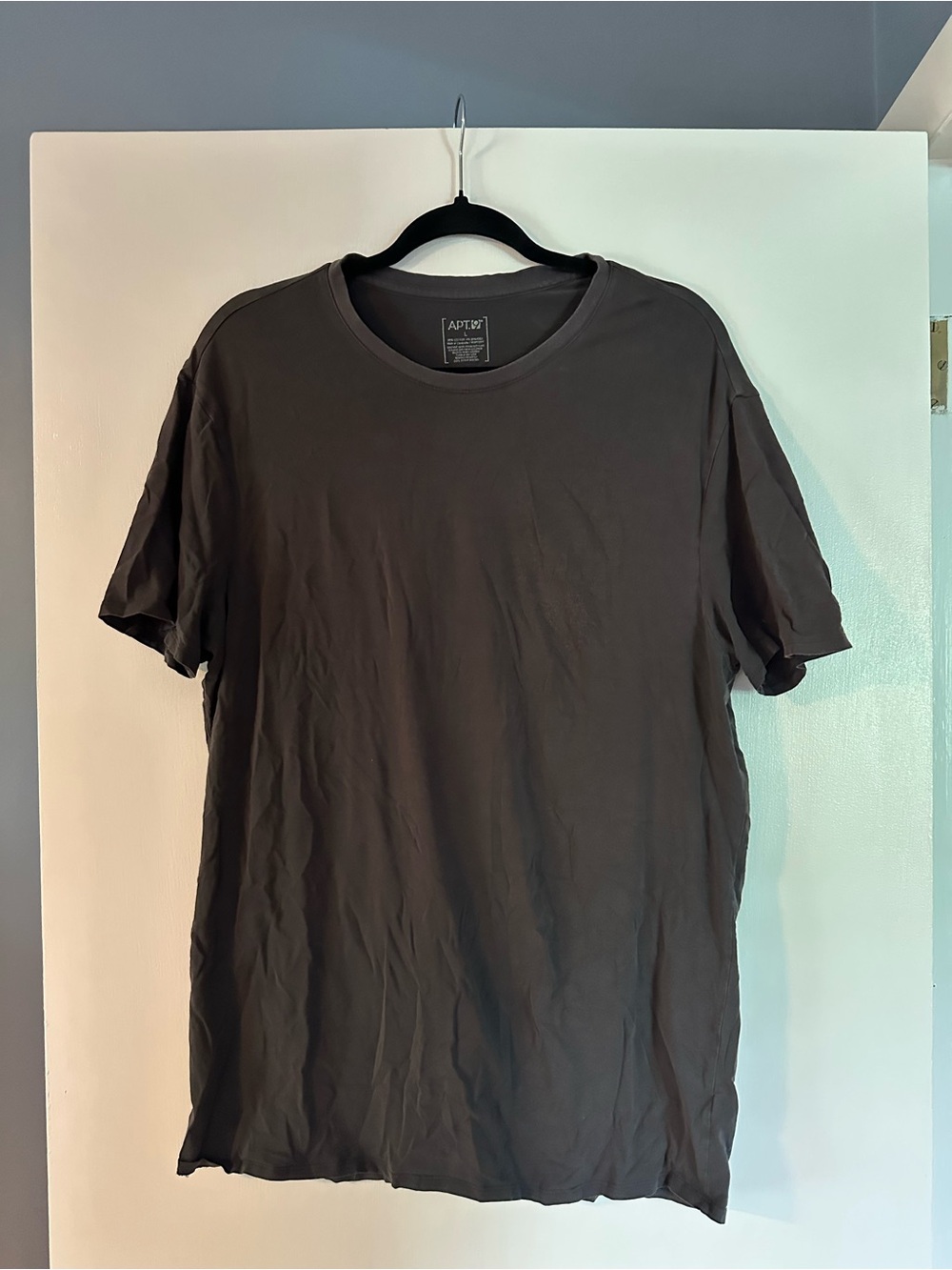 Apt. 9 Men's Short Sleeve Crew Neck T-Shirt in Charcoal